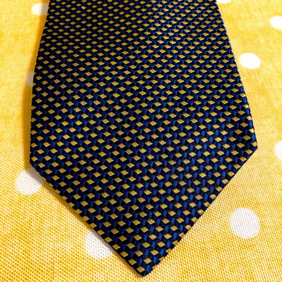 FACONNABLE EUC Men’s Hand Made Designer Geometric Check 100% Silk Tie - Picture 1 of 6
